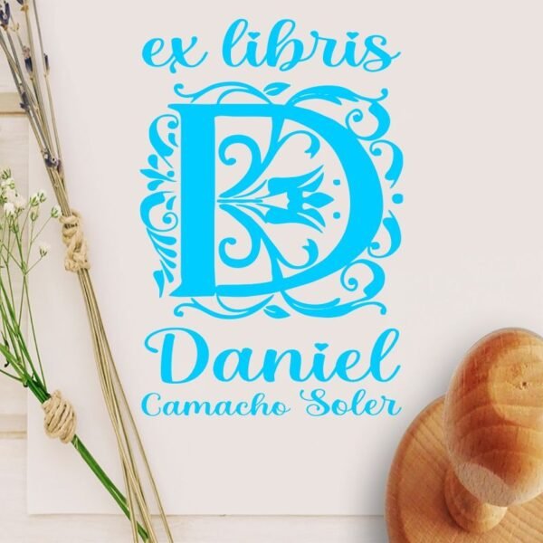 Ex Libris Inicial D con Nombre - Imagen 2